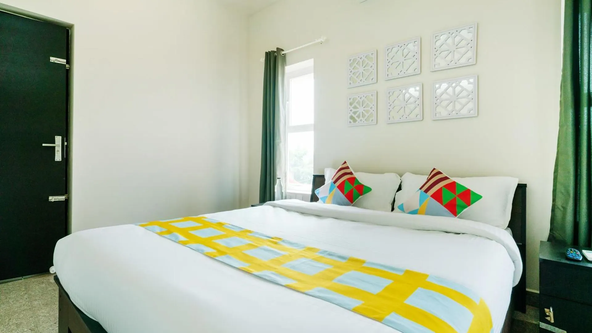 Super Hotel O Elegant Kings Park Residency Tripunittura 0*,