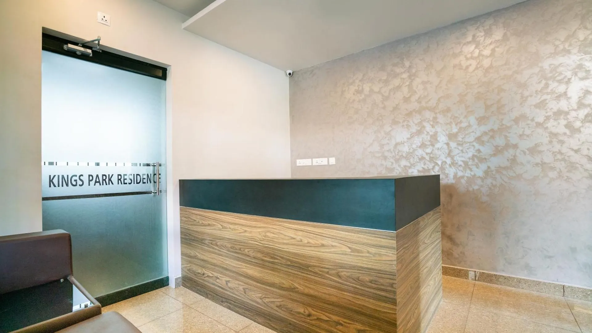 Super Hotel O Elegant Kings Park Residency Tripunittura