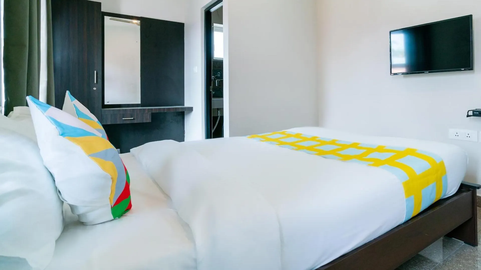 Super Hotel O Elegant Kings Park Residency Tripunittura India